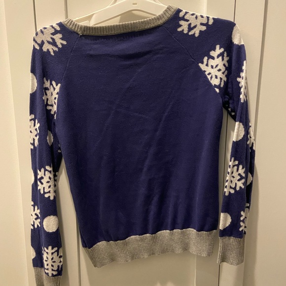 Girls winter sweater “Let IT Snow” size 7-8 - Picture 2 of 5
